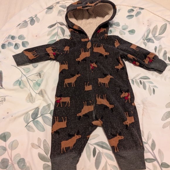 Baby Christmas outfits bundle 3-6 months reindeer moose onesie Santa shirts - Picture 4 of 9